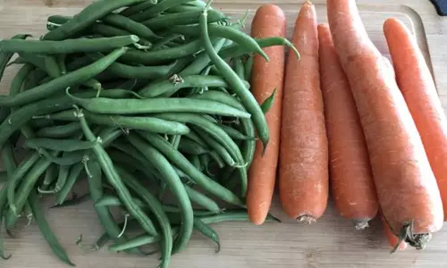 கோயம்பேடு மார்க்கெட்டில் வரத்து குறைவால் பீன்ஸ்-கேரட் விலை அதிகரிப்பு