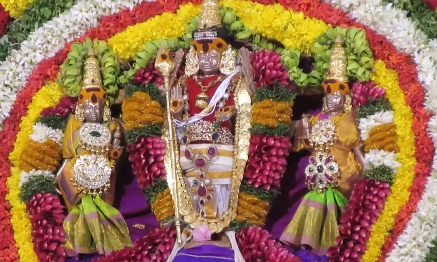 முருகனை வழிபட்டால் பிறவிப்பலன் பெறலாம்..!