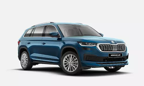 காருக்கு ரூ. 2 லட்சம் விலை குறைப்பு அறிவித்த ஸ்கோடா