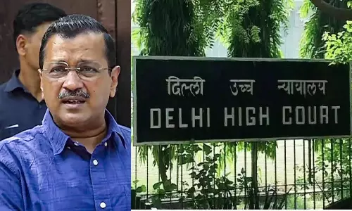 இது ஜேம்ஸ் பாண்டு படம் அல்ல: கெஜ்ரிவால் வழக்கில் டெல்லி உயர்நீதிமன்றம் பதில்