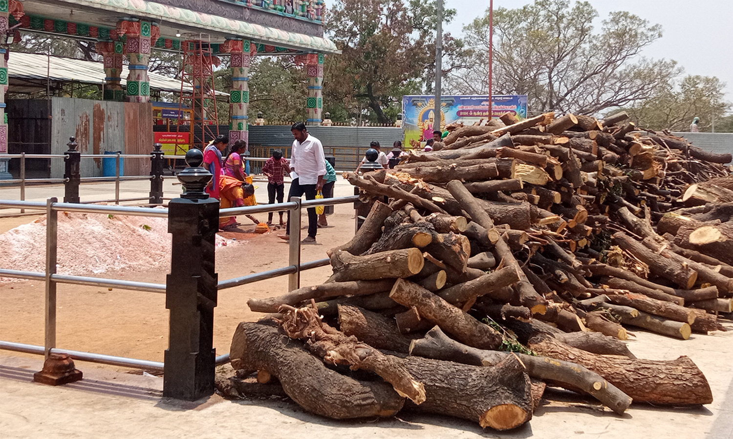 நாளை மறுநாள் பண்ணாரியம்மன் கோவிலில் குண்டம் விழா