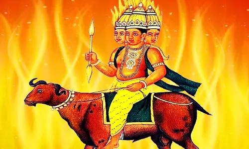 அக்னி தேவன் அமைத்த குளம்