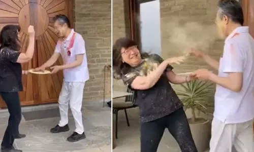 ஜப்பான் தூதரின் ஹோலி கொண்டாட்டம்