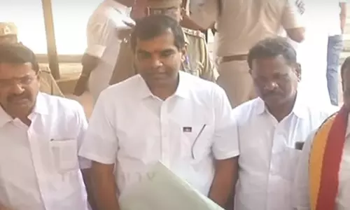 ஈரோடு அதிமுக வேட்பாளர் ஆற்றல் அசோக் குமாரின் சொத்து மதிப்பு ரூ.583 கோடி