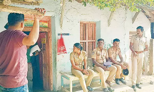 பெங்களூரு உணவகத்தில் குண்டு வெடிப்பு வழக்கு: தேவிபட்டினத்தில் என்.ஐ.ஏ. அதிகாரிகள் சோதனை