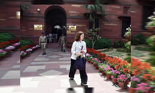 கெஜ்ரிவால் கைது தொடர்பாக கருத்து: அமெரிக்க தூதரை அழைத்து கண்டனம் தெரிவித்த இந்தியா