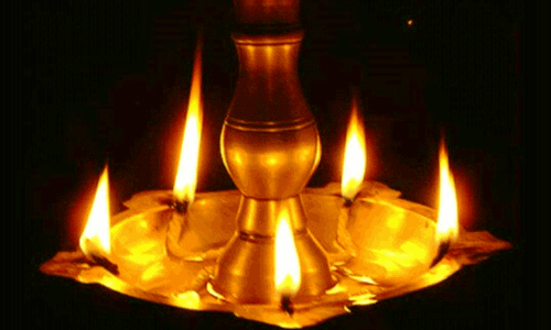 குத்து விளக்கில் பஞ்ச பூத சக்தி