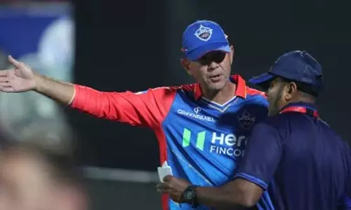 ஏமாற்று வேலையா? நடுவரிடம் வாக்குவாதத்தில் ஈடுபட்ட பாண்டிங்- கங்குலி: வைரலாகும் வீடியோ