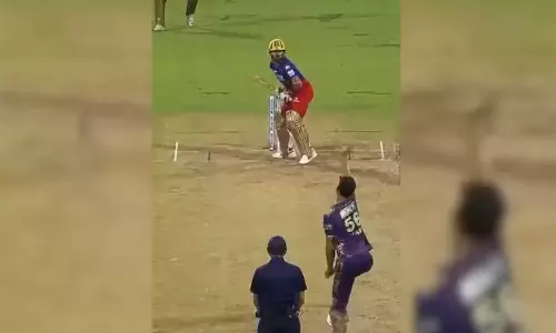 விராட் கோலியின் வீடியோ மூலம்  ஹெல்மெட் விழிப்புணர்வு ஏற்படுத்திய மேற்கு வங்க போலீசார்