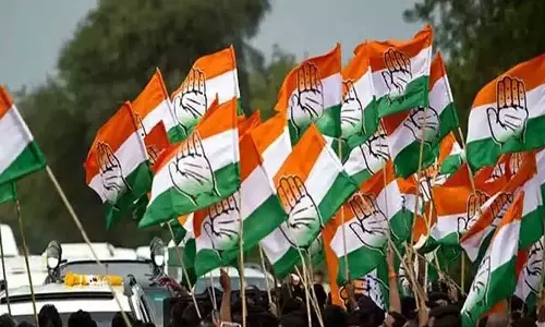 போராட்டம் நடத்த வேகம் காட்டாத காங்கிரசார்- முறையான அனுமதிக்காக காத்திருக்கிறார்கள்