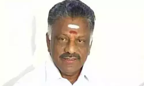 அரசியல் வாழ்வை அழிக்க எடப்பாடி பழனிசாமி உள்ளிட்ட சிலர் தொடர்ந்து சதி செய்தனர்