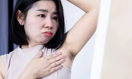 அக்குள் கருமையை நீக்க உதவும் வீட்டுக்குறிப்புகள்