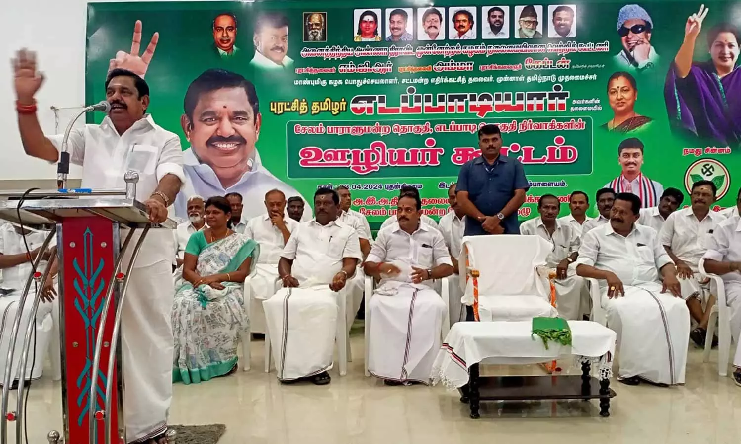 தமிழகம் முழுவதும் அ.தி.மு.க.வுக்கு ஆதரவு அலை வீசி வருகிறது- எடப்பாடி பழனிசாமி பேச்சு தமிழகம் முழுவதும் அ.தி.மு.க.வுக்கு ஆதரவு அலை வீசி வருகிறது- எடப்பாடி பழனிசாமி பேச்சு