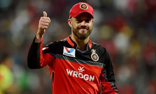 தொடர் தோல்வி: ஆர்சிபி அணிக்கு அறிவுரை வழங்கிய ஏபிடி