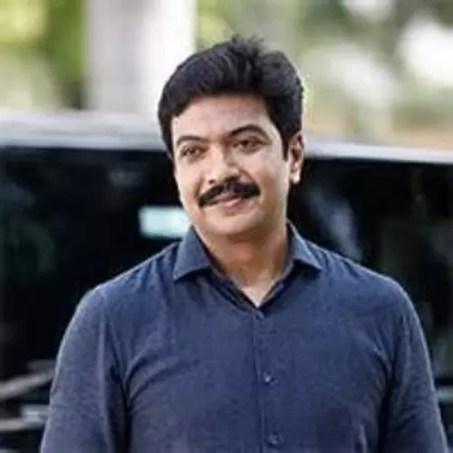 ரூசோ ஸ்ரீதரன் ரூசோ ஸ்ரீதரன்