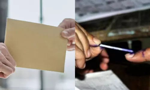 தவறாமல் வாக்களிக்க கோரி 50 ஆயிரம் மாணவர்களின் பெற்றோர்களுக்கு கடிதம்