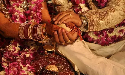 கேரளாவில் 15 வயது சிறுமிக்கு வாலிபருடன் கட்டாய திருமணம்- பெற்றோர் உள்பட 5 பேர் மீது வழக்கு