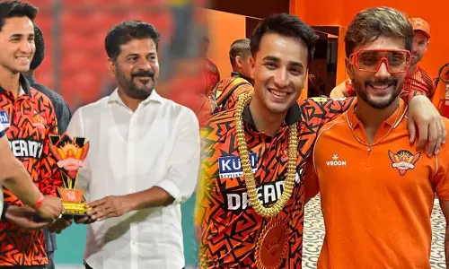 ஐ.பி.எல் 2024: அபிஷேக் சர்மாவுக்கு ஆட்ட நாயகன் விருது கொடுத்த தெலுங்கானா முதலமைச்சர்
