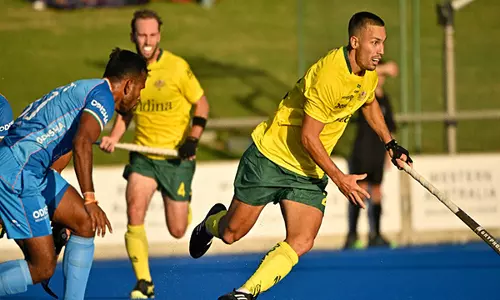 இந்தியாவுக்கு எதிரான ஹாக்கி தொடர்: முதல் போட்டியில் ஆஸ்திரேலியா வெற்றி