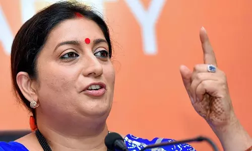 இந்தியா கூட்டணியின் பிரதமர் வேட்பாளர் யார்?: மத்திய மந்திரி ஸ்மிரிதி இரானி கேள்வி