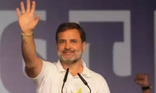 ராகுல்காந்திக்கு மறைமுக ஆதரவு: வயநாடு தொகுதியில் பிரசாரத்தை கண்டு கொள்ளாத கம்யூனிஸ்டு கட்சிகள்