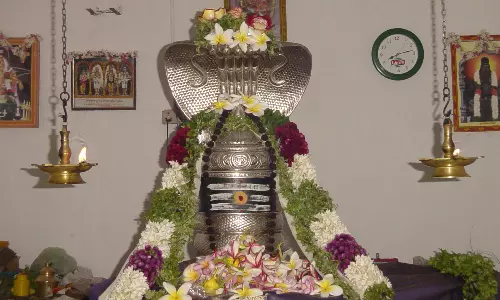 ஆன்மிகம்: இன்றைய முக்கிய நிகழ்வுகள் மற்றும் பஞ்சாங்கம்