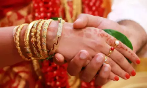 விட்டுக் கொடுப்பதன் மகிமை