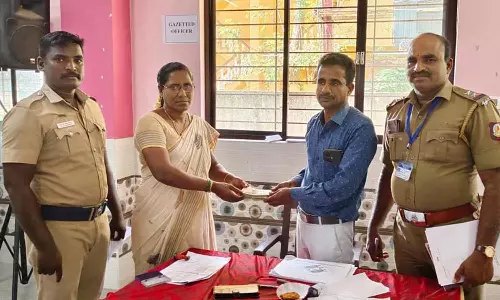 பண்ருட்டியில் வாகன சோதனையில் ரூ.81 ஆயிரம் பறிமுதல்