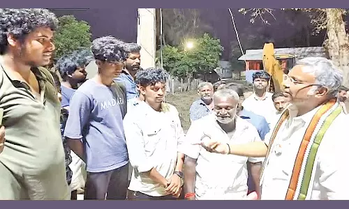 இதுக்கு அப்புறம் எப்ப வரபோறீங்க....? கேள்வி கேட்ட இளைஞர்கள்: சாமர்த்தியமாக பதிலளித்த கார்த்தி சிதம்பரம்