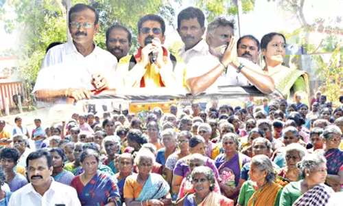 தாலிக்கு தங்கம், இலவச மடிக்கணினி உள்ளிட்ட திட்டங்களை நிறுத்தியது தி.மு.க. அரசு