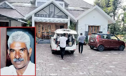 கூடலூரில் வருமானவரி அதிகாரிகள் சோதனை: காங்கிரஸ் நிர்வாகி வீட்டில் ரூ.3 கோடி பறிமுதல்