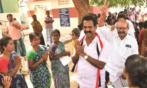 ராமநாதபுரம் பாராளுமன்ற தொகுதிக்கு உட்பட்ட அனைத்து தாலுகாக்களிலும் இலவச தொழில் மையங்கள் அமைக்கப்படும்