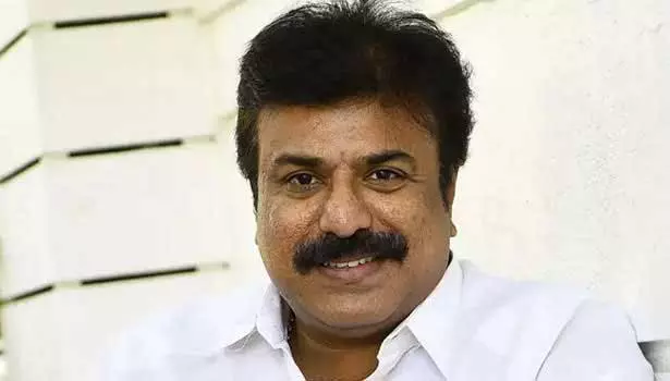 ஜெயலலிதா வழியில் சாதாரண தொண்டனையும் எம்.எல்.ஏ.க்களாக உருவாக்கியவர் விஜயகாந்த்