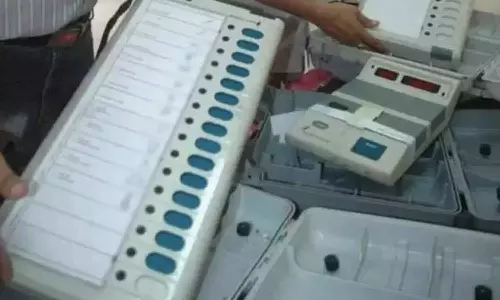 வாக்குப்பதிவுக்கான மின்னணு எந்திரங்களை 18-ந்தேதி வாக்குச்சாவடிகளுக்கு அனுப்ப ஏற்பாடு