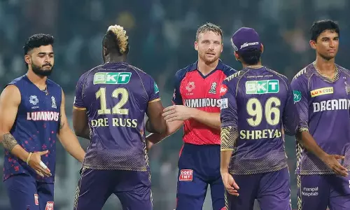 பட்டையை கிளப்பிய பட்லர்.. சாதனைக்கு மேல் சாதனை படைத்து அசத்தல்