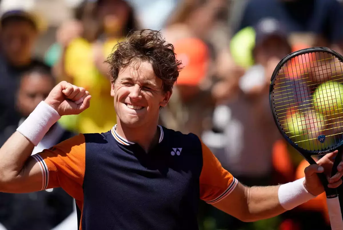 பார்சிலோனா ஓபன் டென்னிஸ்: காஸ்பர் ரூட் காலிறுதி சுற்றுக்கு முன்னேற்றம்