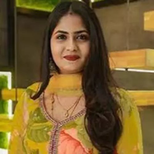 ஹர்ஷினி  ஹேரிஸ்  பிரபு