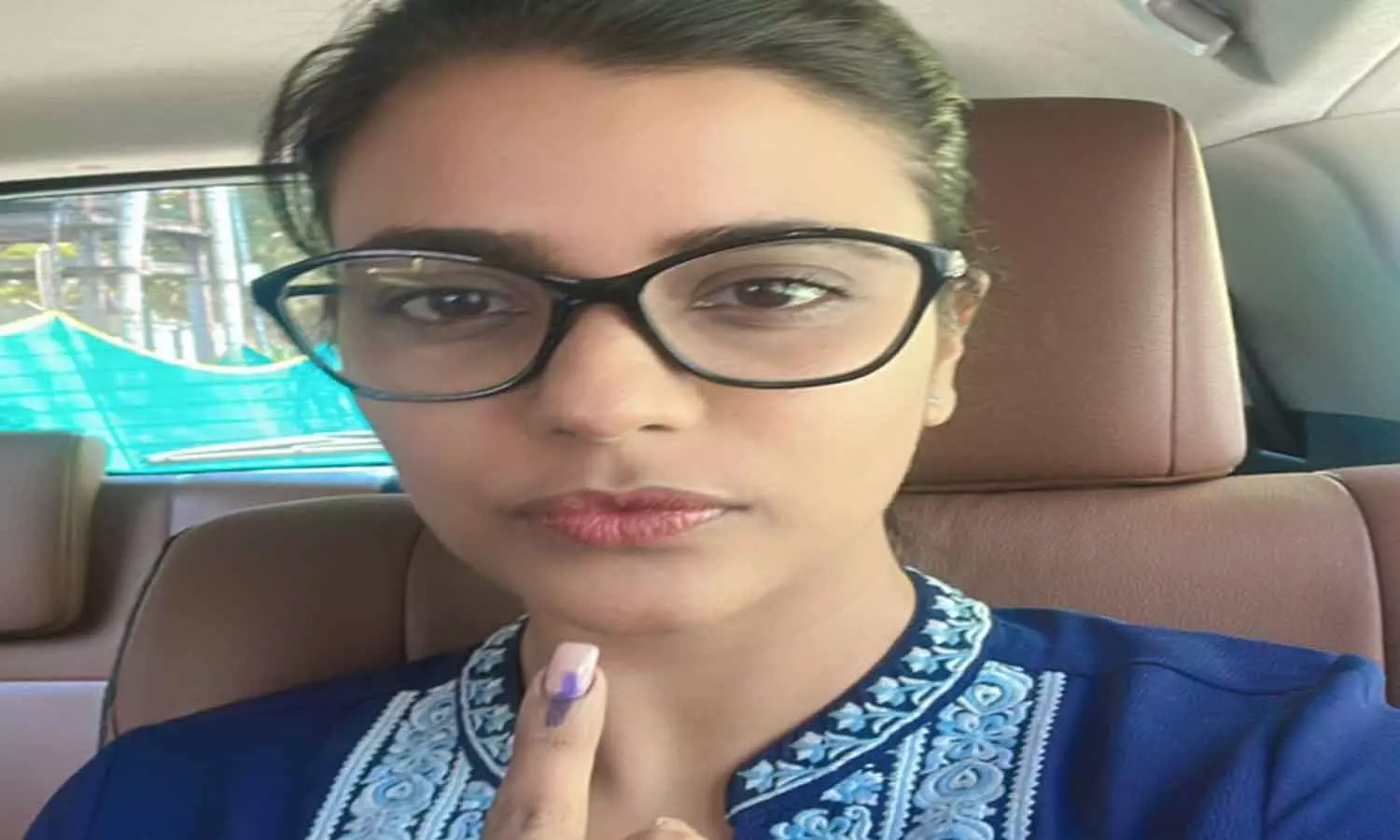 ஜனநாயக கடமையை ஆற்றினார் நடிகை ஐஸ்வர்யா... ... மக்களவை தேர்தல்: 102 தொகுதிகளில் 5 மணி நிலவரப்படி 59.7 சதவீத வாக்குகள் பதிவு ஜனநாயக கடமையை ஆற்றினார் நடிகை ஐஸ்வர்யா... ... மக்களவை தேர்தல்: 102 தொகுதிகளில் 5 மணி நிலவரப்படி 59.7 சதவீத வாக்குகள் பதிவு