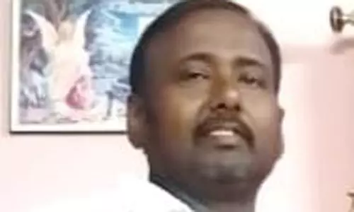 தேர்தல் பணிக்கு மனைவியை அழைத்து சென்ற வாலிபர் விபத்தில் பலி