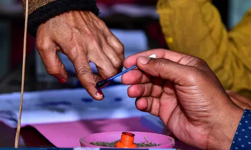 தமிழகத்தில் 1 மணி நிலவரப்படி 40.05 சதவீத வாக்குகள் பதிவு