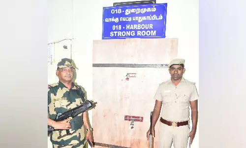 மின்னணு எந்திரங்களுக்கு 4 அடுக்கு பாதுகாப்பு- கேமராக்கள் மூலம் 24 மணி நேரமும் கண்காணிப்பு