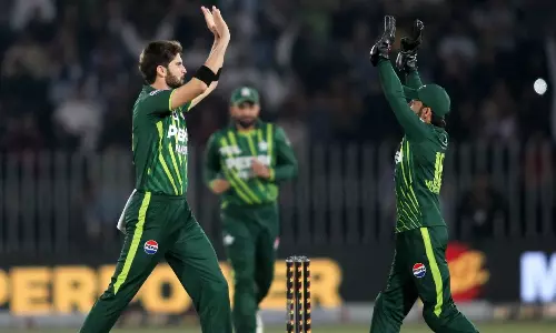 பாகிஸ்தான் அபார பந்துவீச்சு: 2வது டி20 போட்டியில் நியூசிலாந்தை வீழ்த்தியது