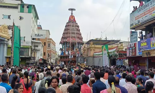 திருவள்ளூர் வீரராகவ பெருமாள் கோவிலில் இன்று தேரோட்டம்