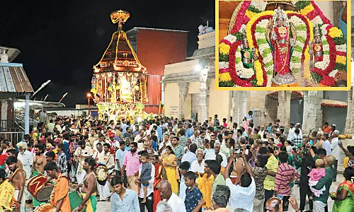 திருத்தணி முருகன் கோவிலில் தேரோட்டம்