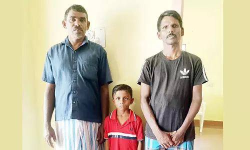 படகு மூலம் அகதிகள் 3 பேர் தனுஷ்கோடிக்கு இன்று வருகை