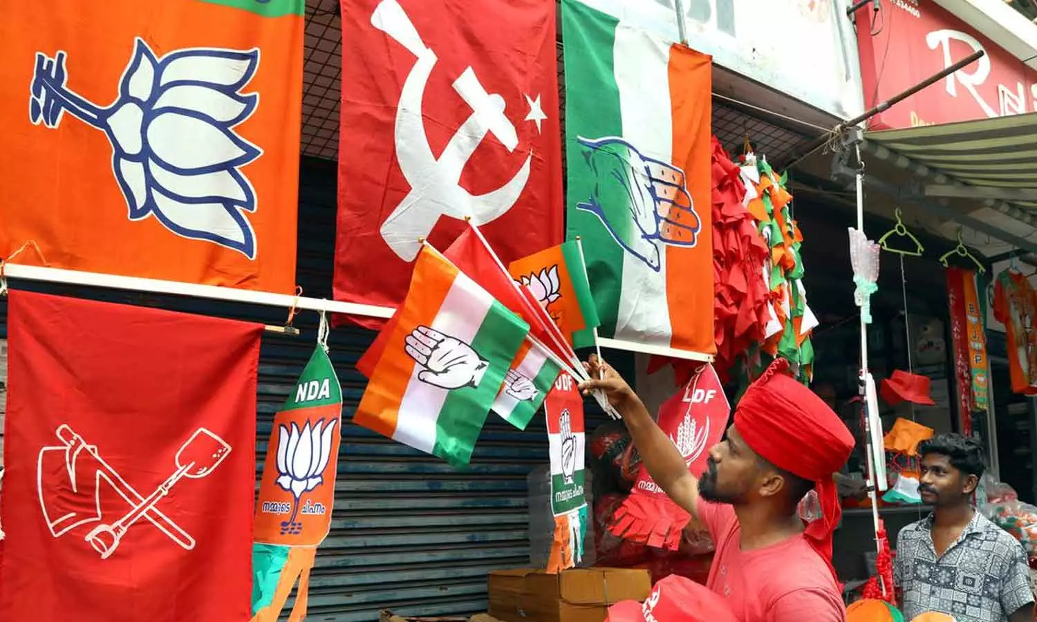 கேரளாவில் தேர்தல் பிரசாரம் நாளையுடன் ஓய்கிறது: வேட்பாளர்கள் இறுதிக்கட்ட ஓட்டுவேட்டை