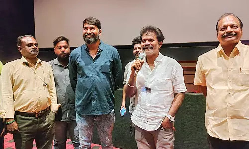 விஷால் ரசிகர்களை சந்தித்த இயக்குனர் ஹரி