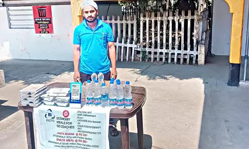 விருதுநகர், திண்டுக்கல் ரெயில் நிலையங்களில் குறைந்த விலையில் உணவு ஸ்டால்கள் திறப்பு