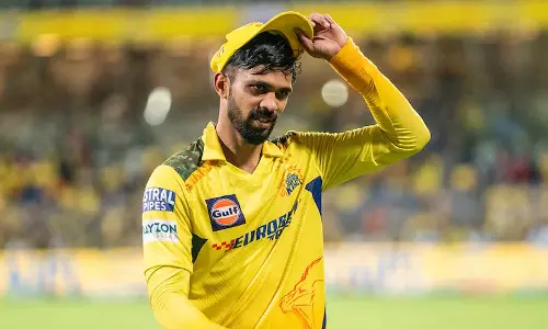 சிஎஸ்கே அணிக்காக டோனி படைக்காத சாதனையை படைத்த ருதுராஜ் கெய்க்வாட்