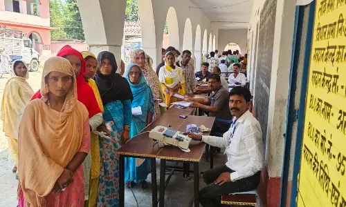 பாராளுமன்ற 2-ம் கட்ட தேர்தல்: 5 மணி நிலவரப்படி 64 சதவீதம் வாக்குகள் பதிவு